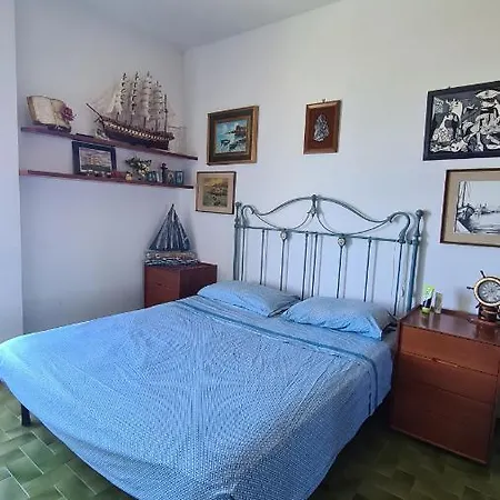 Sole Mare Apartment San Costanzo