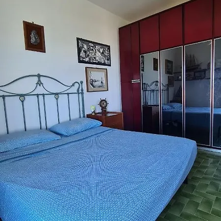Appartamento Sole Mare San Costanzo